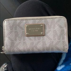 Michael Kors wallet